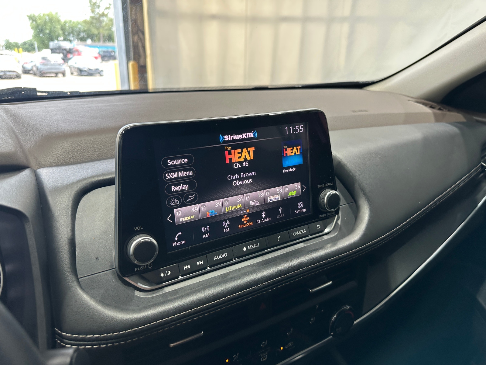 Thumbnail: 2023 Nissan Rogue - 4