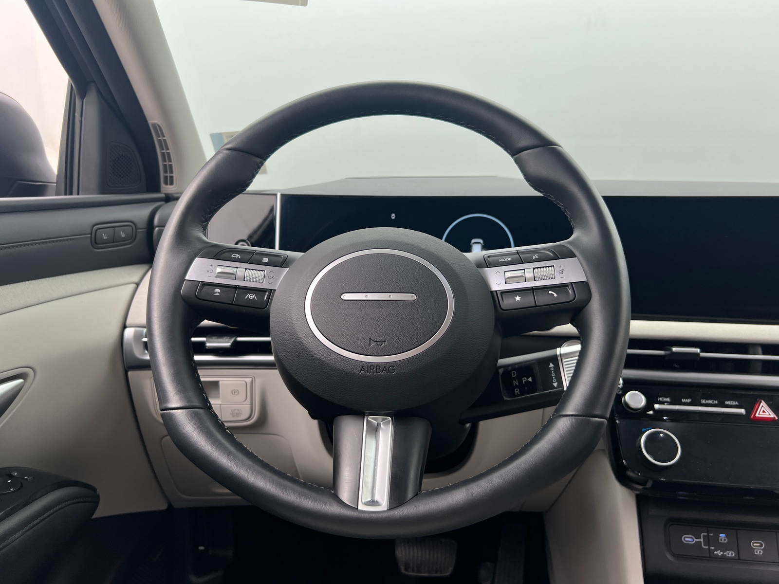 Thumbnail: 2025 Hyundai Tucson - 4