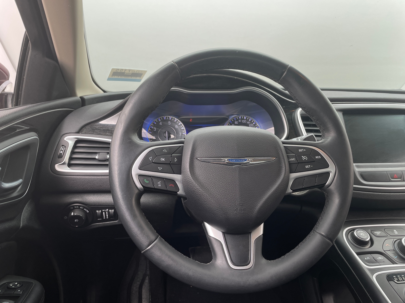 Thumbnail: 2015 Chrysler 200 - 4