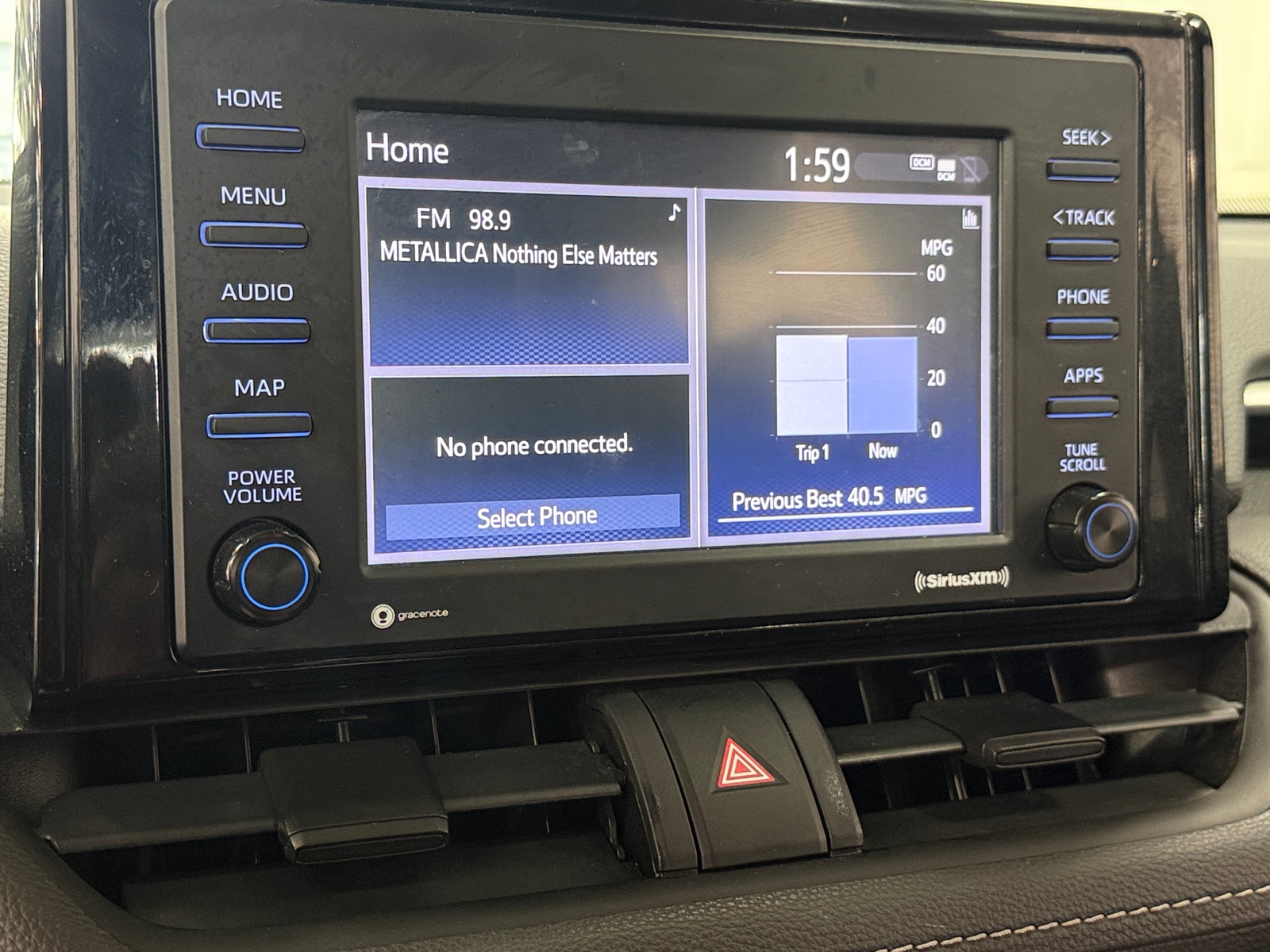 Thumbnail: 2021 Toyota RAV4 - 4