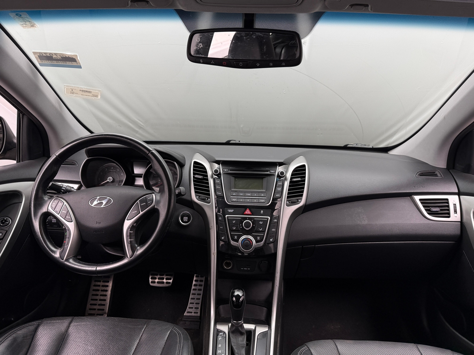 Thumbnail: 2014 Hyundai Elantra - 3