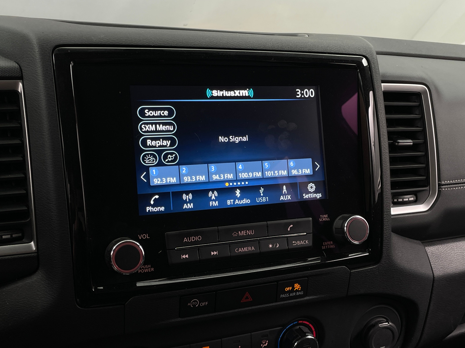 Thumbnail: 2023 Nissan Frontier - 4