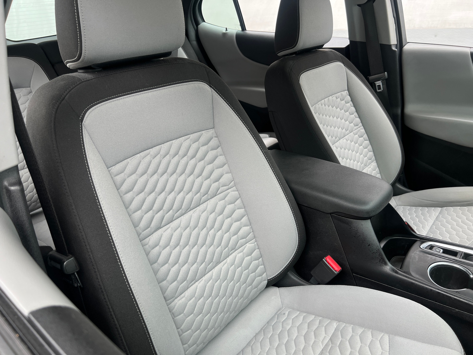 Thumbnail: 2018 Chevrolet Equinox - 2