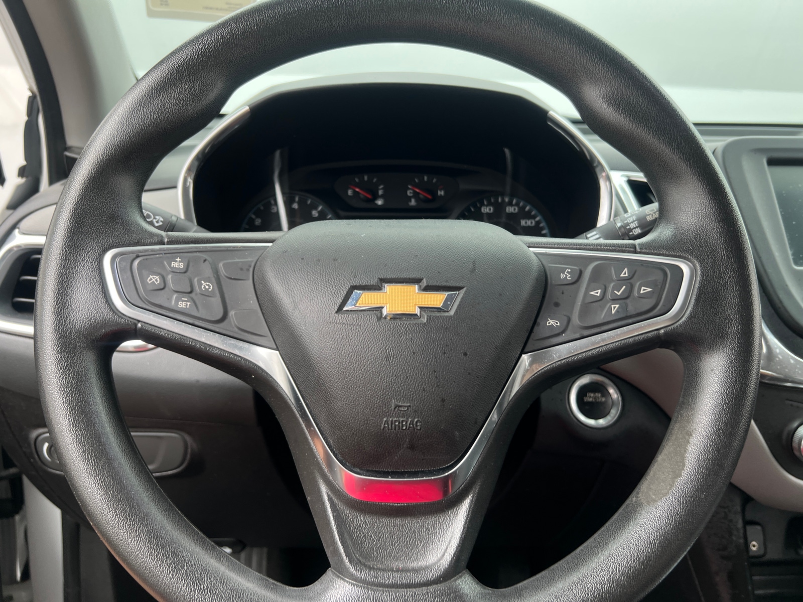 Thumbnail: 2018 Chevrolet Equinox - 5