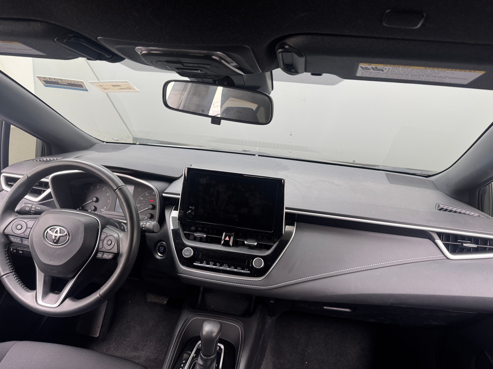 Thumbnail: 2025 Toyota Corolla - 3