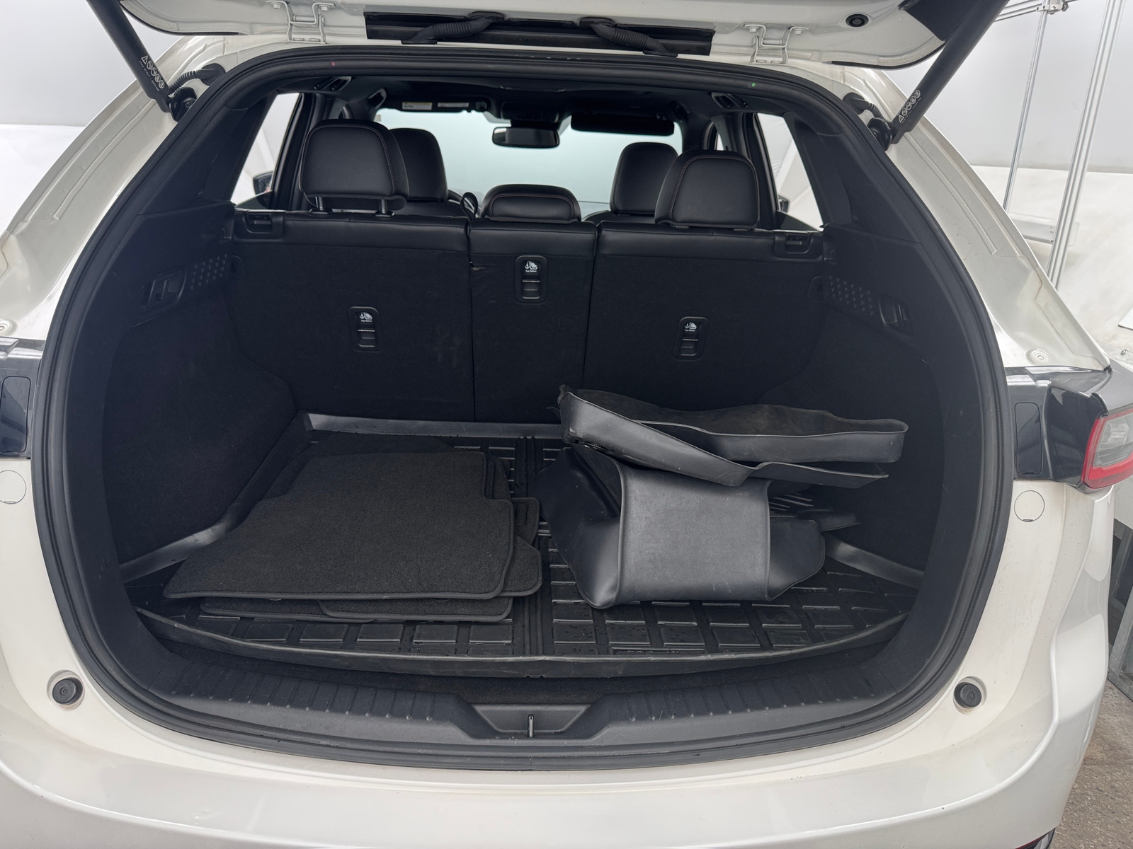 Thumbnail: 2023 Mazda CX-5 - 6