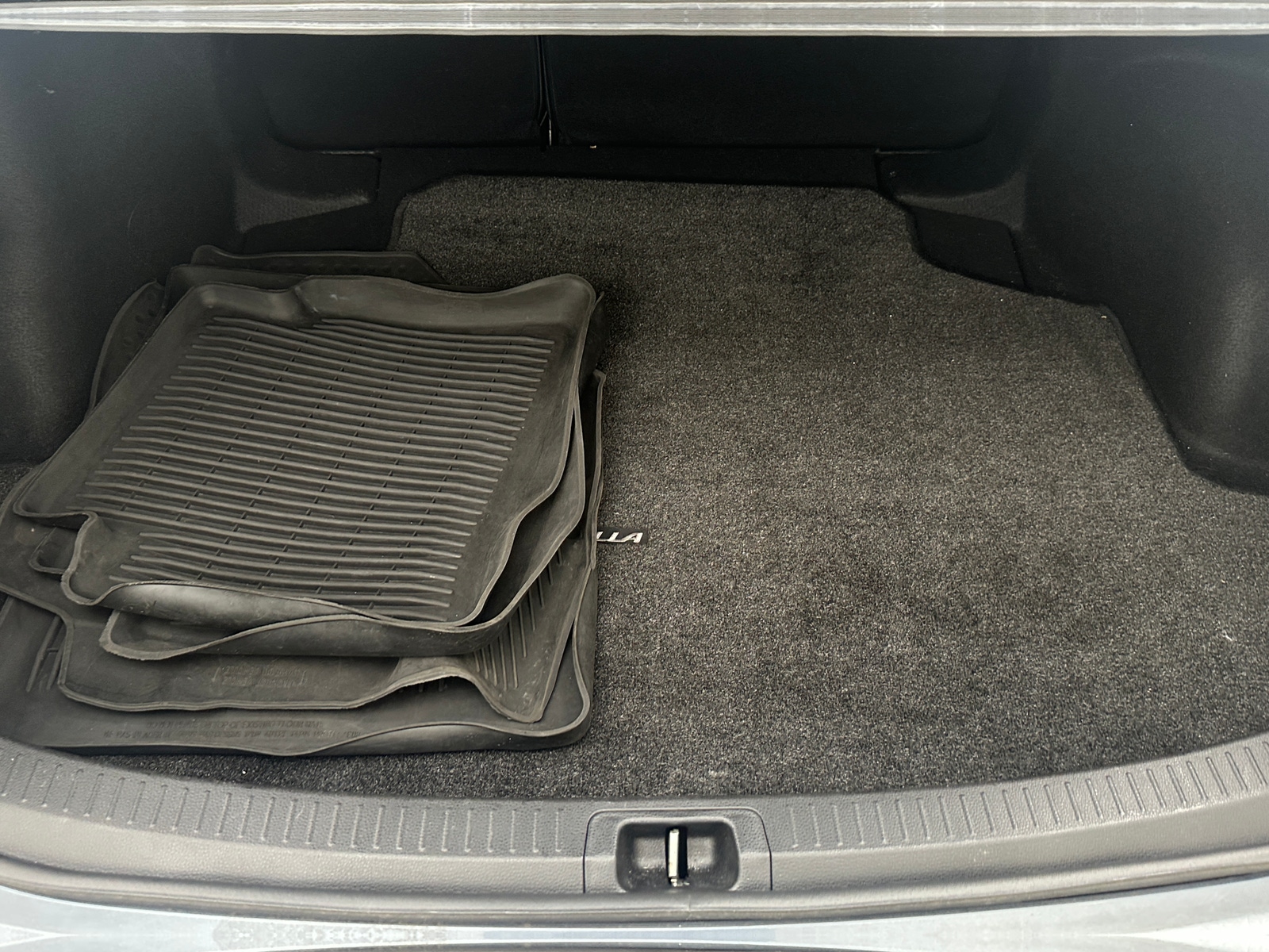 Thumbnail: 2020 Toyota Corolla - 7