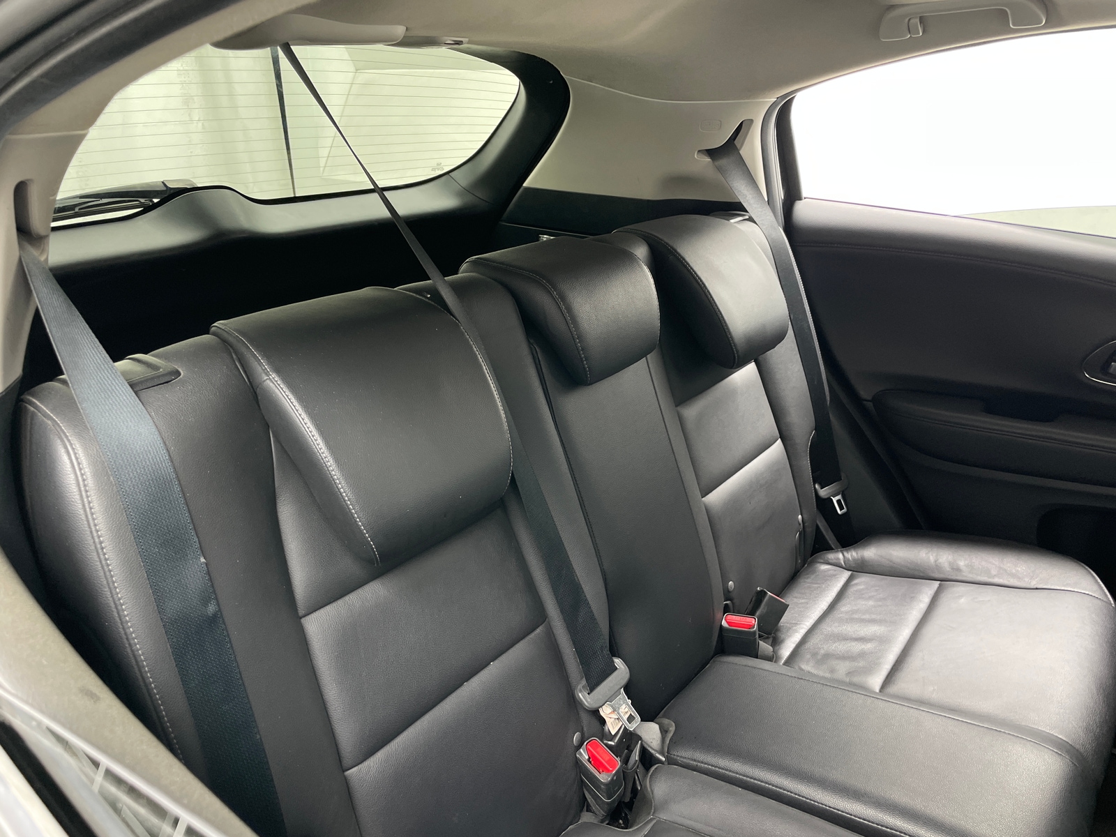 Thumbnail: 2016 Honda HR-V - 5