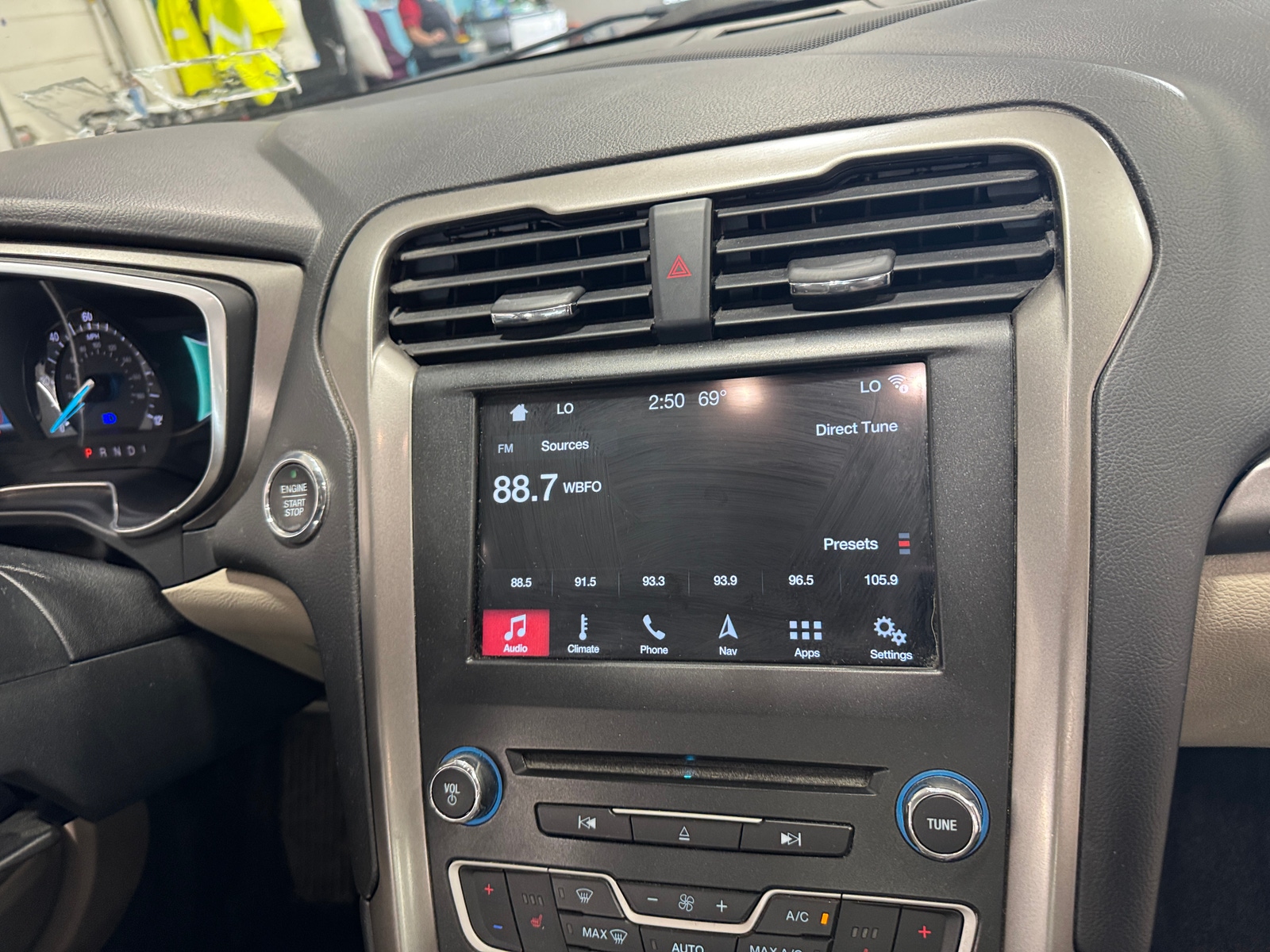 Thumbnail: 2017 Ford Fusion - 3