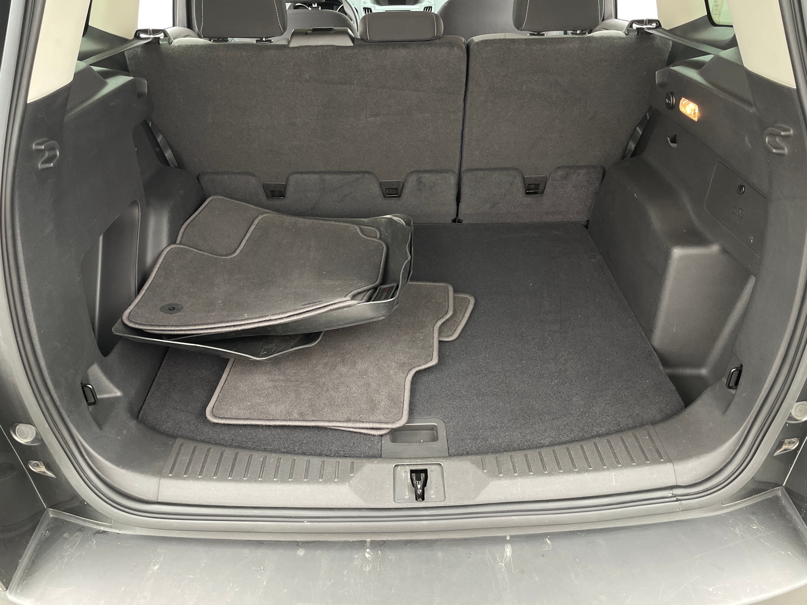 Thumbnail: 2016 Ford Escape - 7