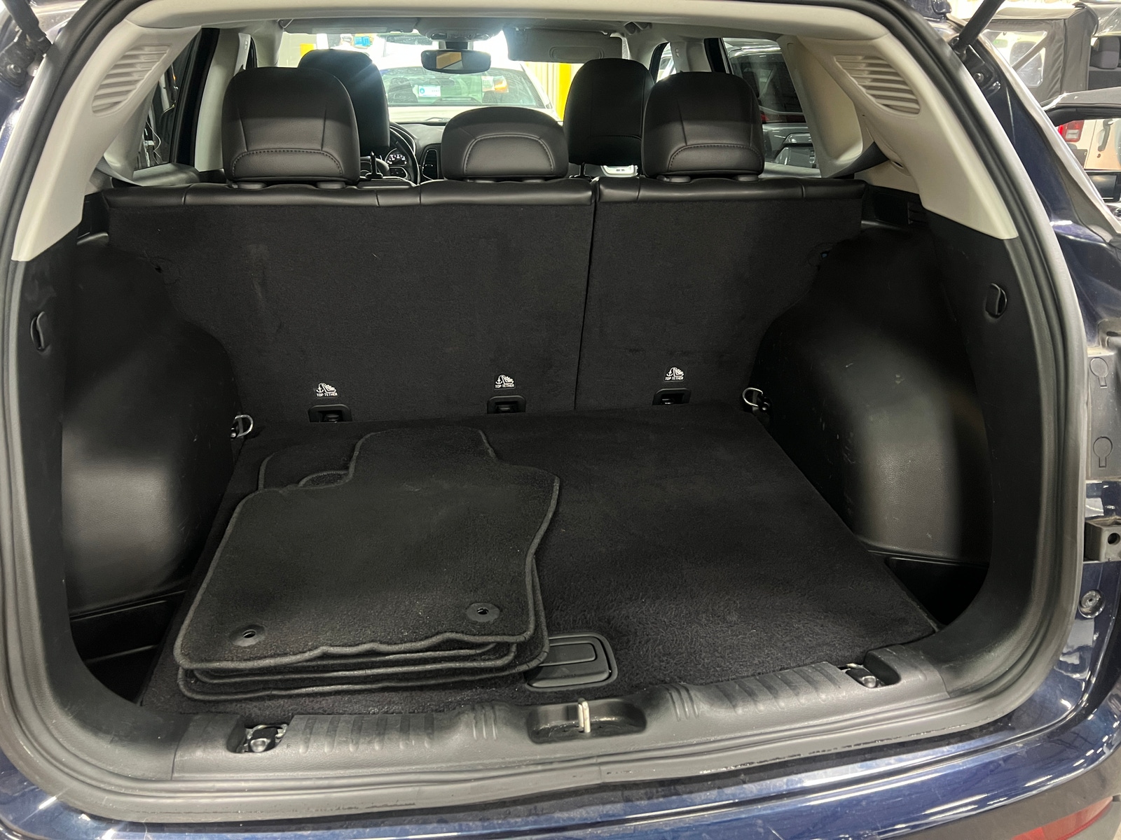 Thumbnail: 2019 Jeep Compass - 7