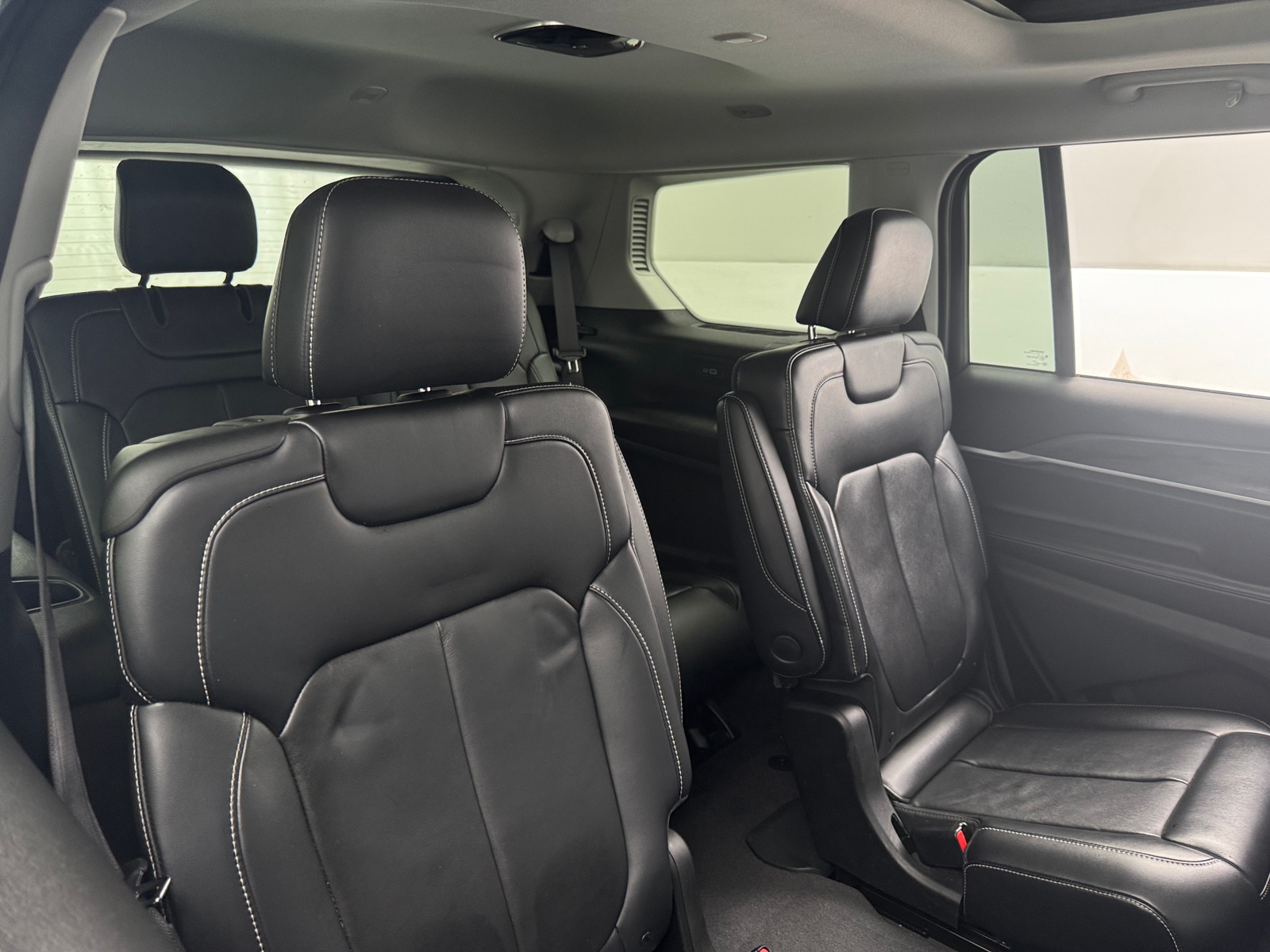 Thumbnail: 2021 Jeep Grand Cherokee L - 5