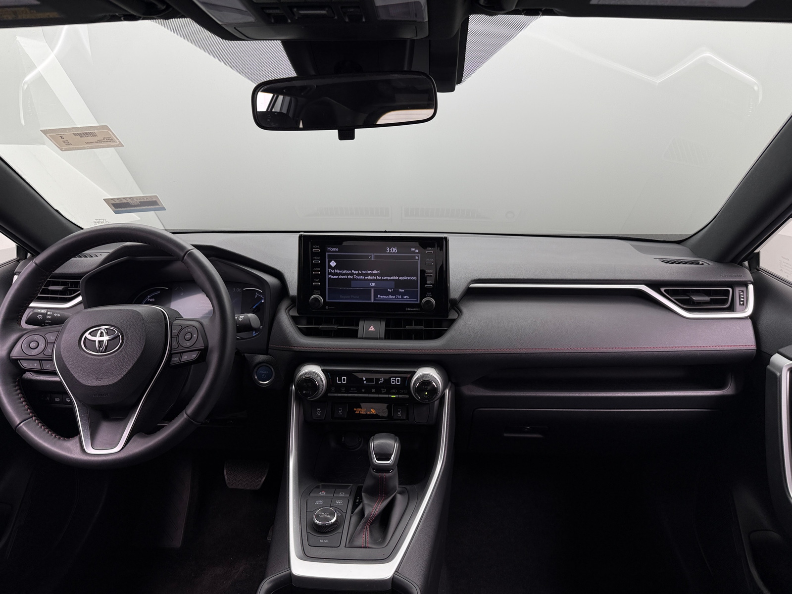 Thumbnail: 2022 Toyota RAV4 - 3