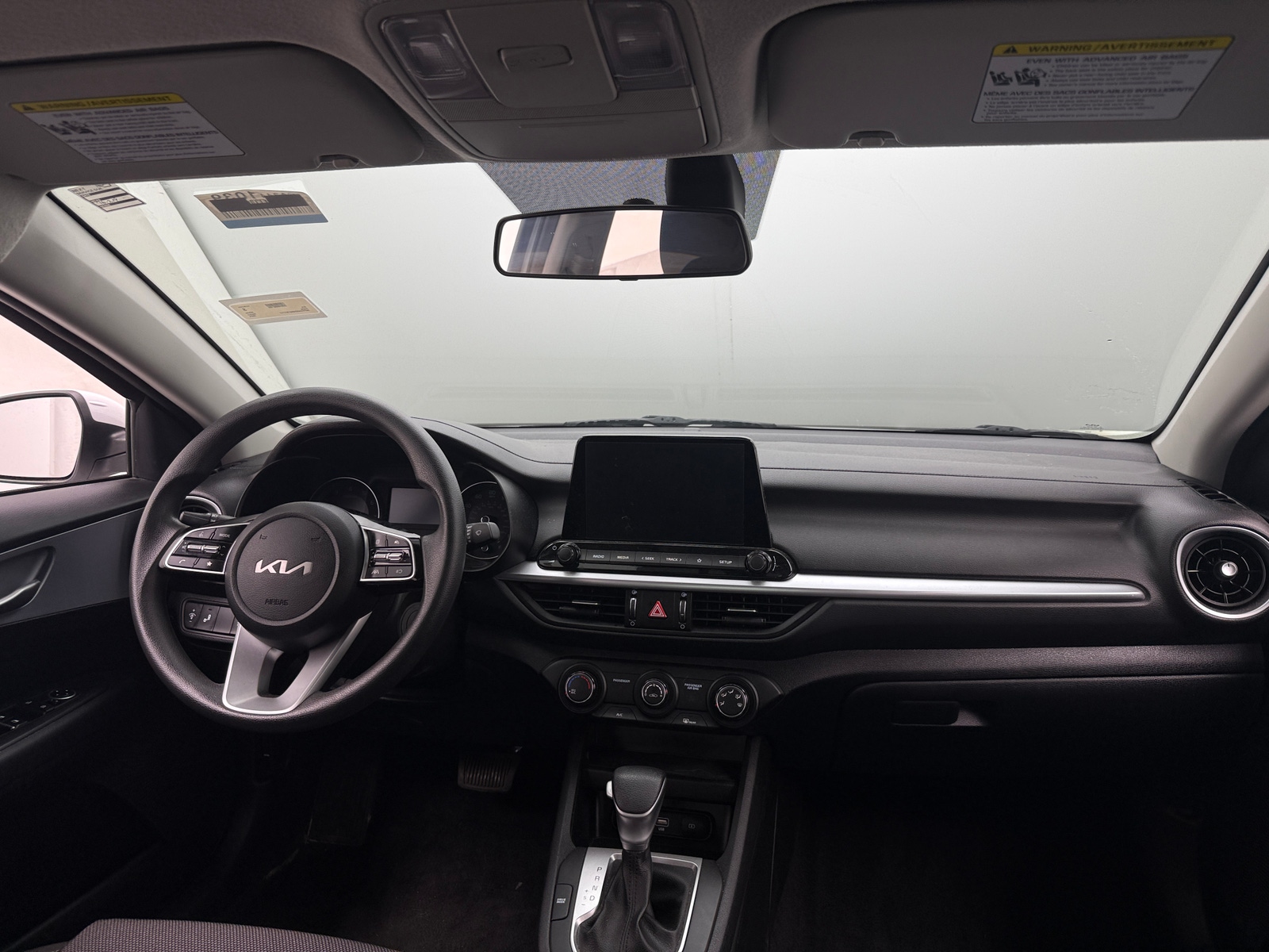 Thumbnail: 2024 Kia Forte - 3