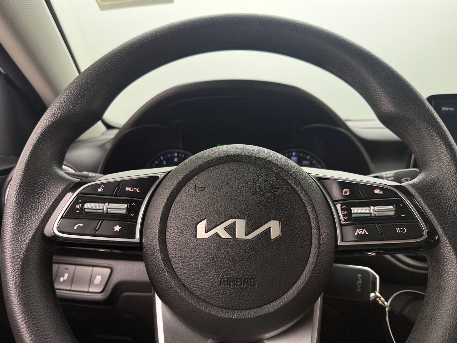 Thumbnail: 2024 Kia Forte - 5