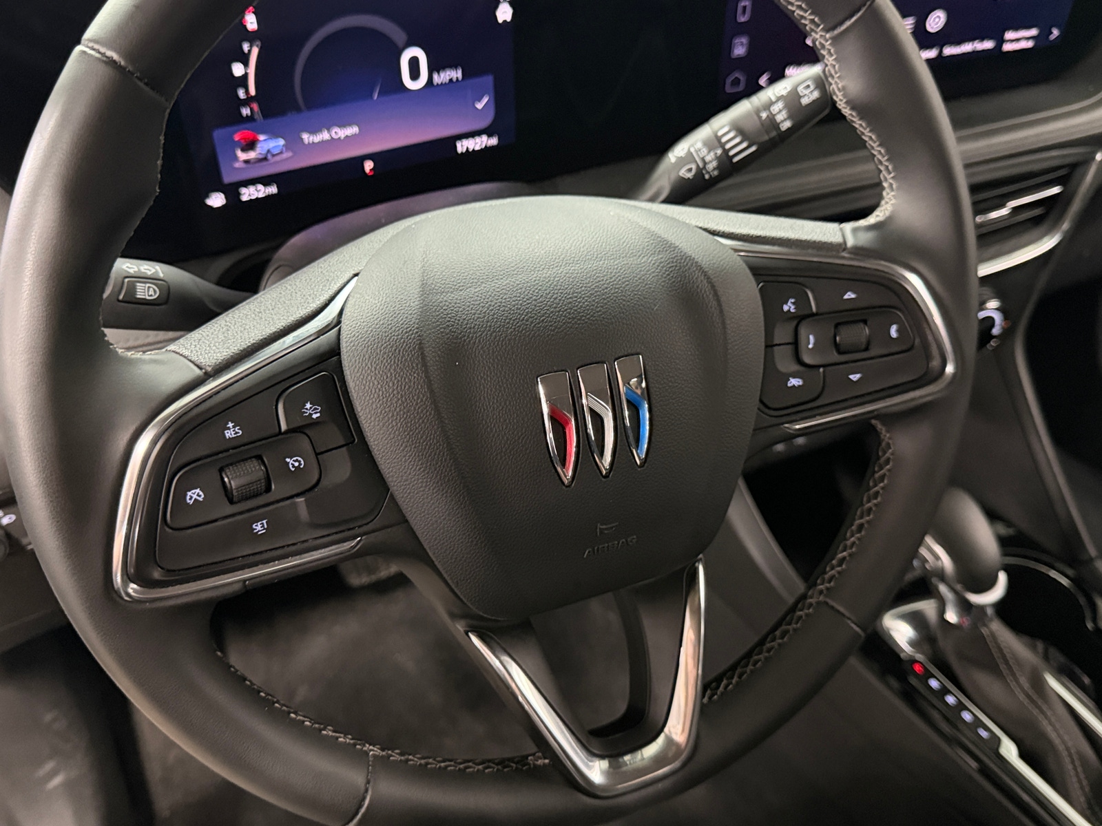 Thumbnail: 2025 Buick Encore GX - 5