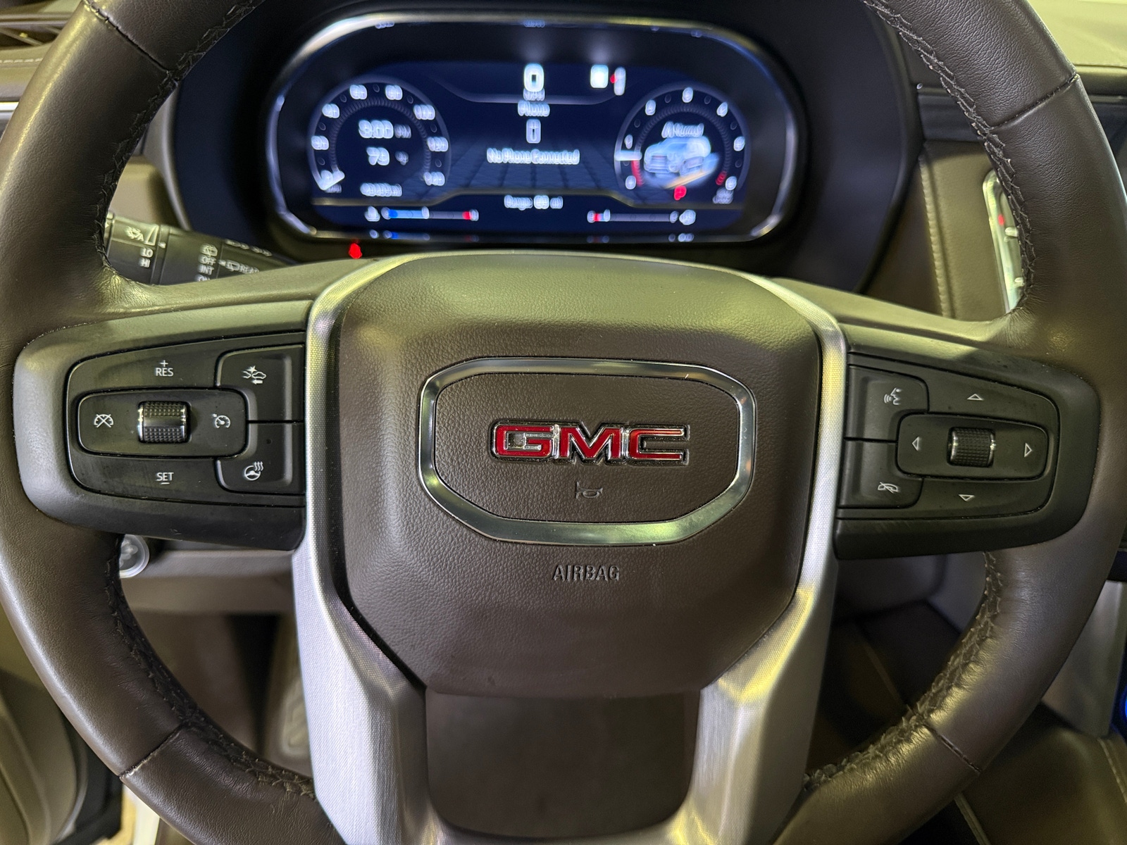 Thumbnail: 2022 GMC Yukon - 4