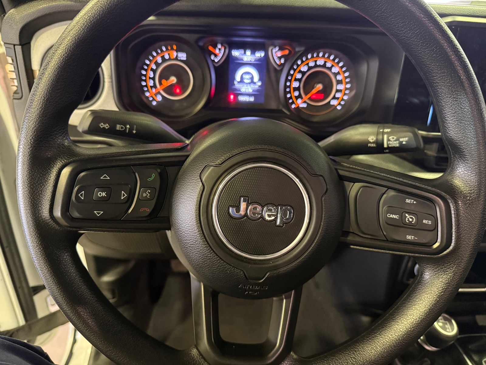 Thumbnail: 2024 Jeep Gladiator - 5