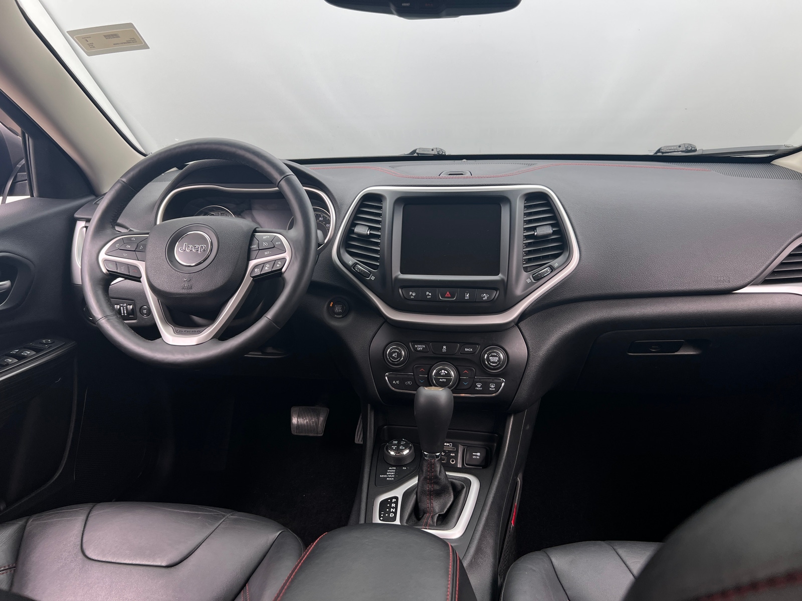 Thumbnail: 2014 Jeep Cherokee - 3