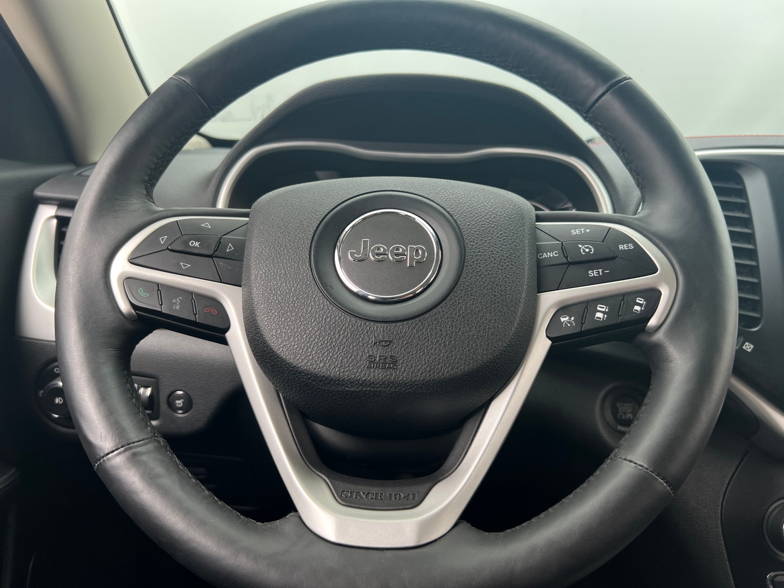 Thumbnail: 2014 Jeep Cherokee - 5