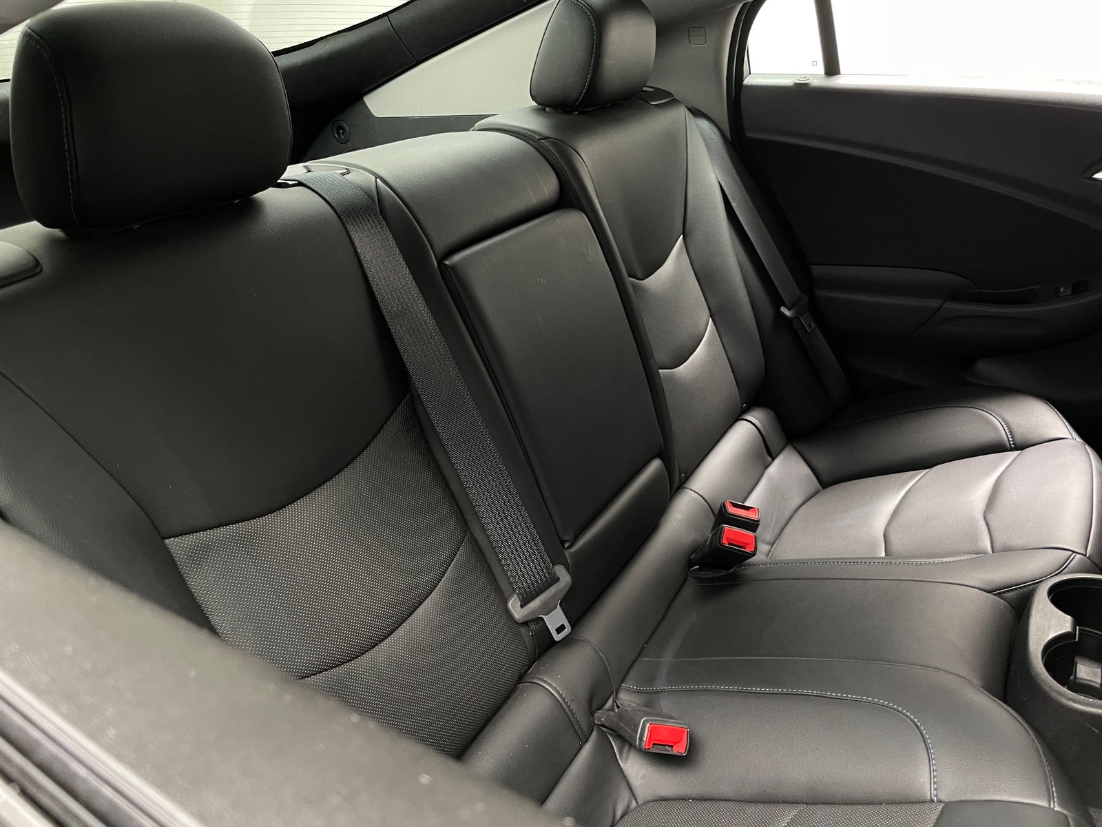 Thumbnail: 2018 Chevrolet Volt - 5