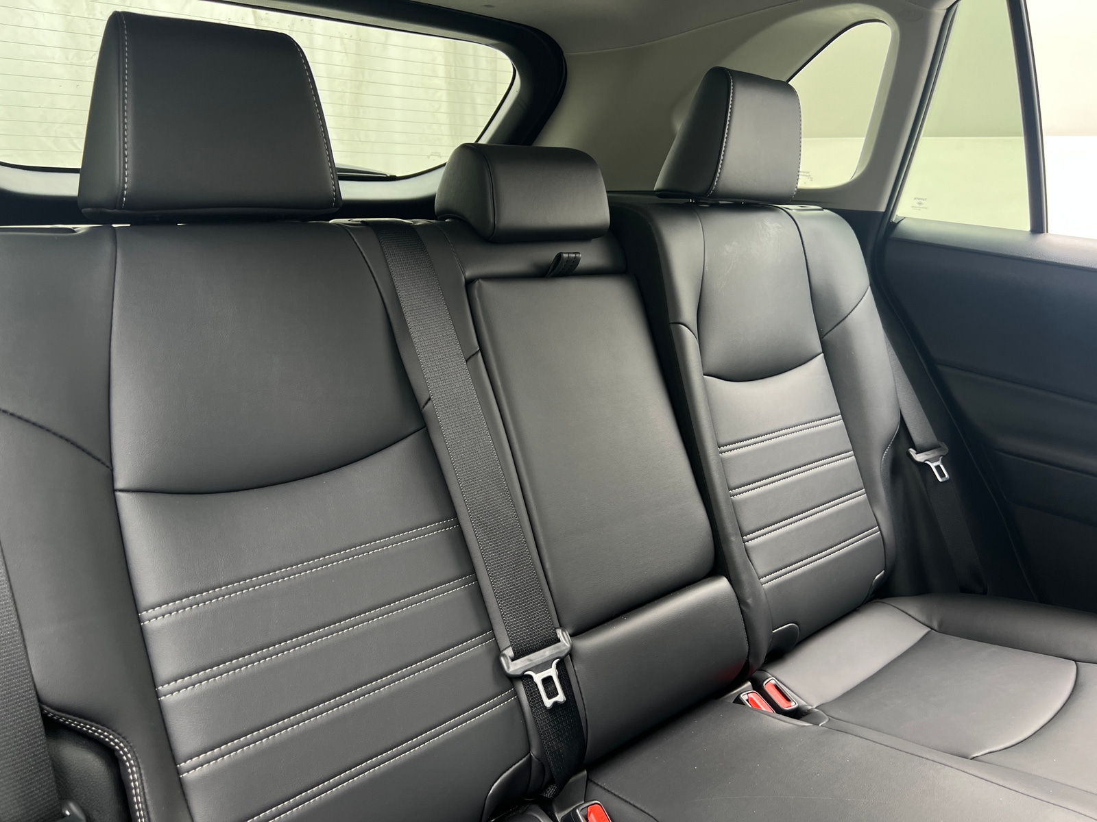 Thumbnail: 2025 Toyota RAV4 - 5