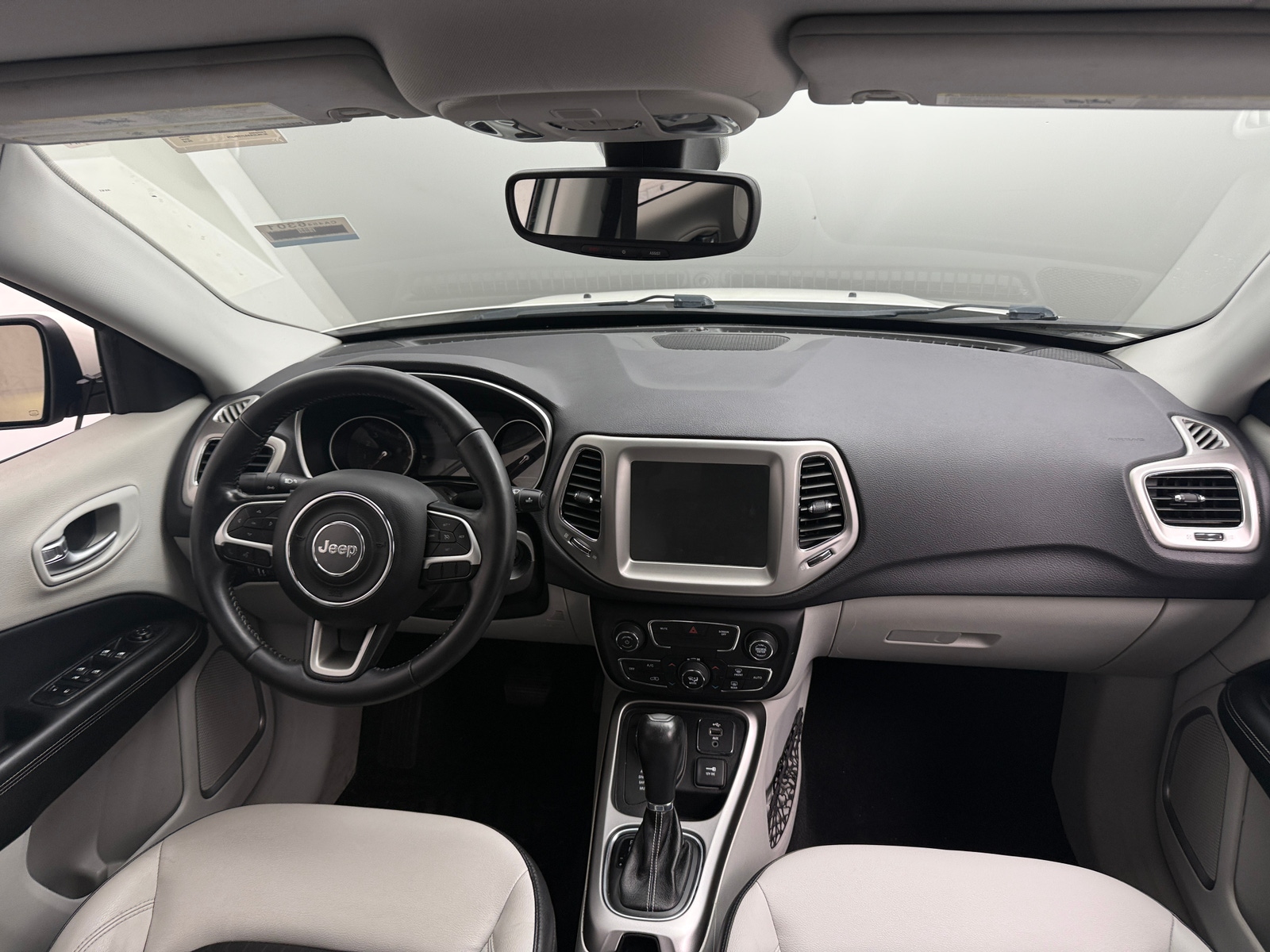 Thumbnail: 2018 Jeep Compass - 3