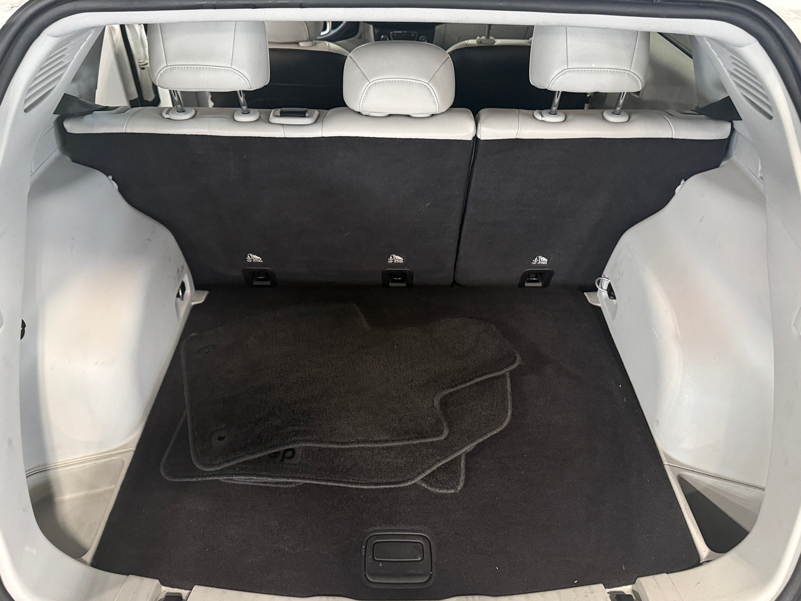 Thumbnail: 2018 Jeep Compass - 7