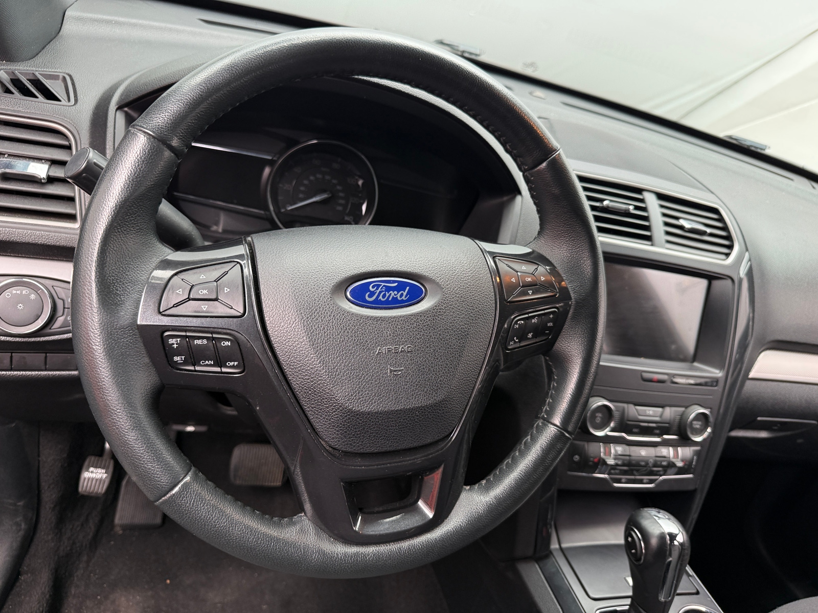 Thumbnail: 2019 Ford Explorer - 5