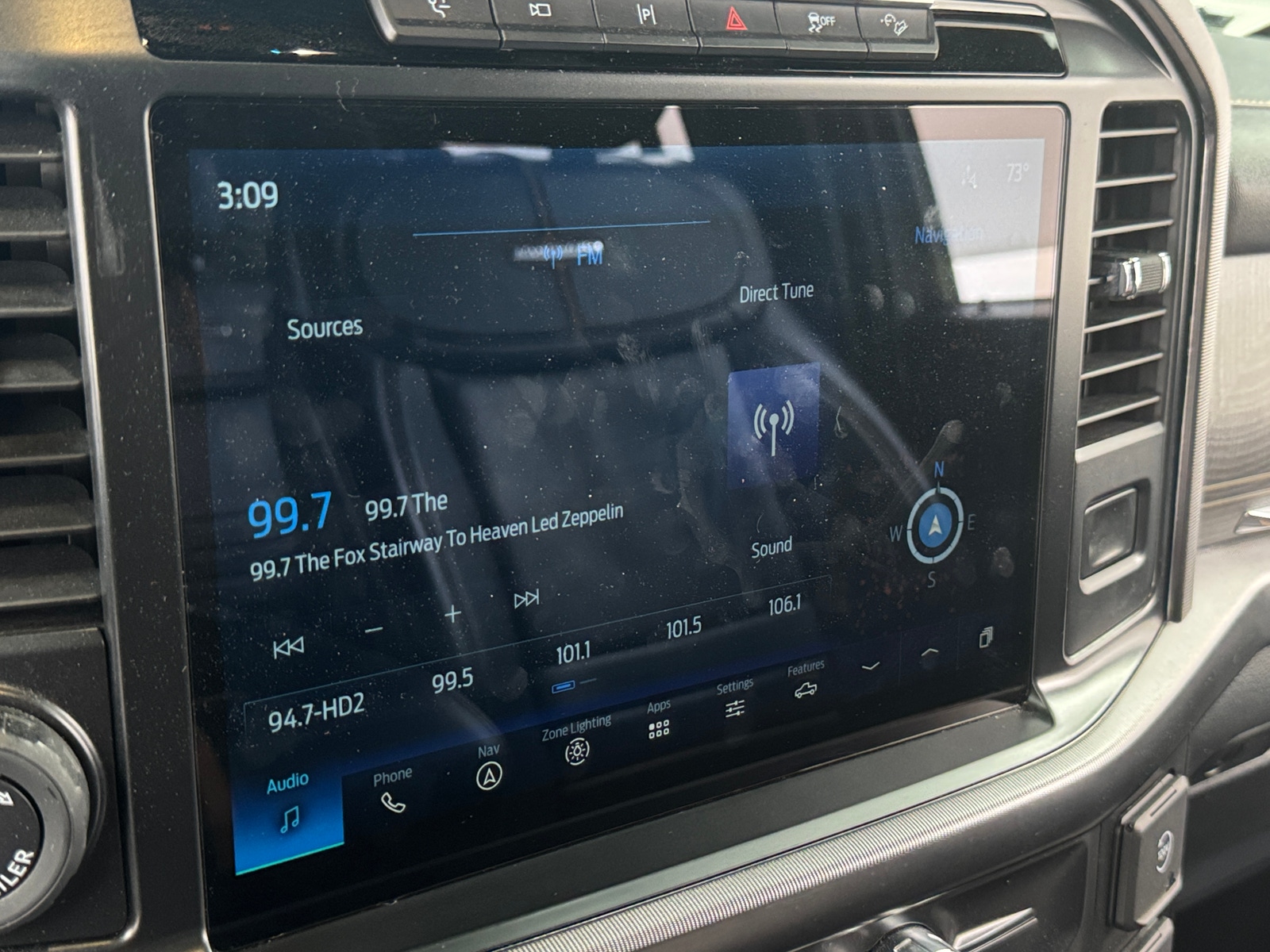 Thumbnail: 2021 Ford Econoline - 3