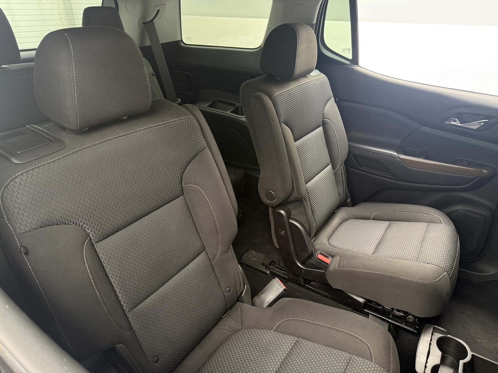 Thumbnail: 2023 GMC Acadia - 6