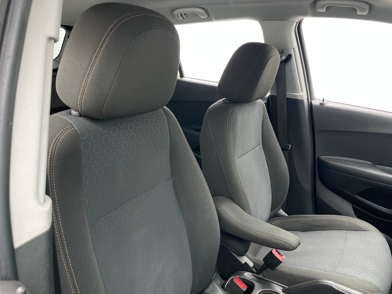 Thumbnail: 2020 Chevrolet Trax - 2