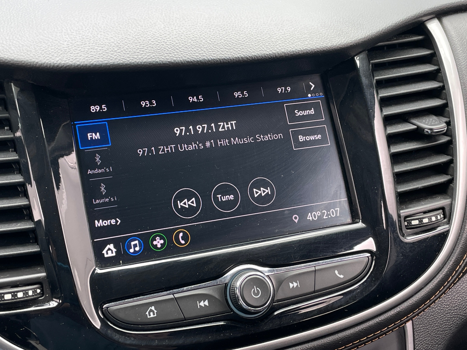 Thumbnail: 2020 Chevrolet Trax - 4