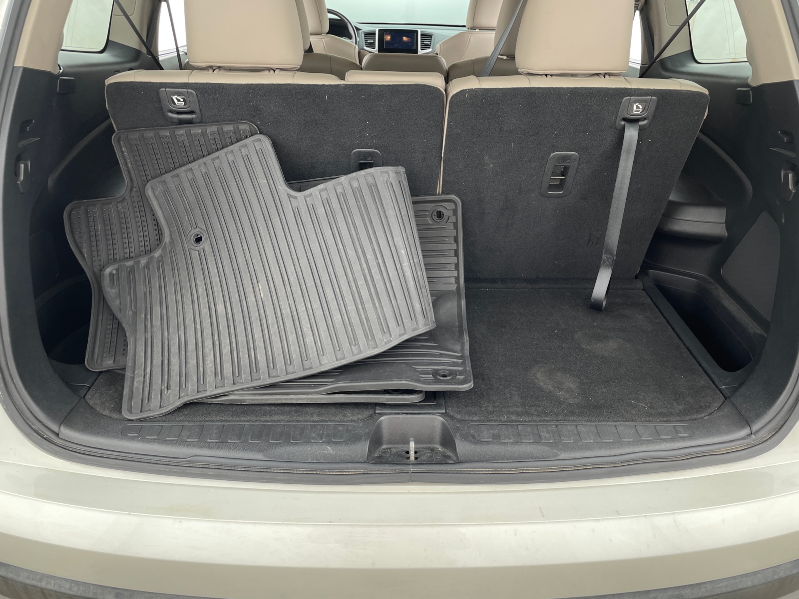 Thumbnail: 2016 Honda Pilot - 6