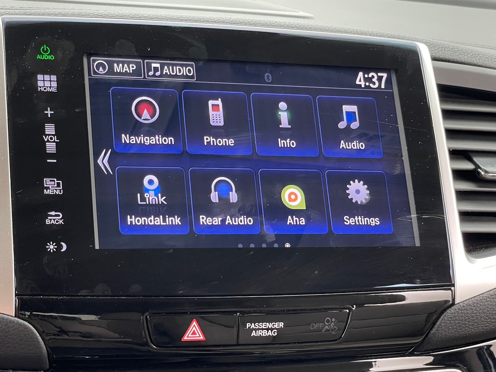 Thumbnail: 2016 Honda Pilot - 3
