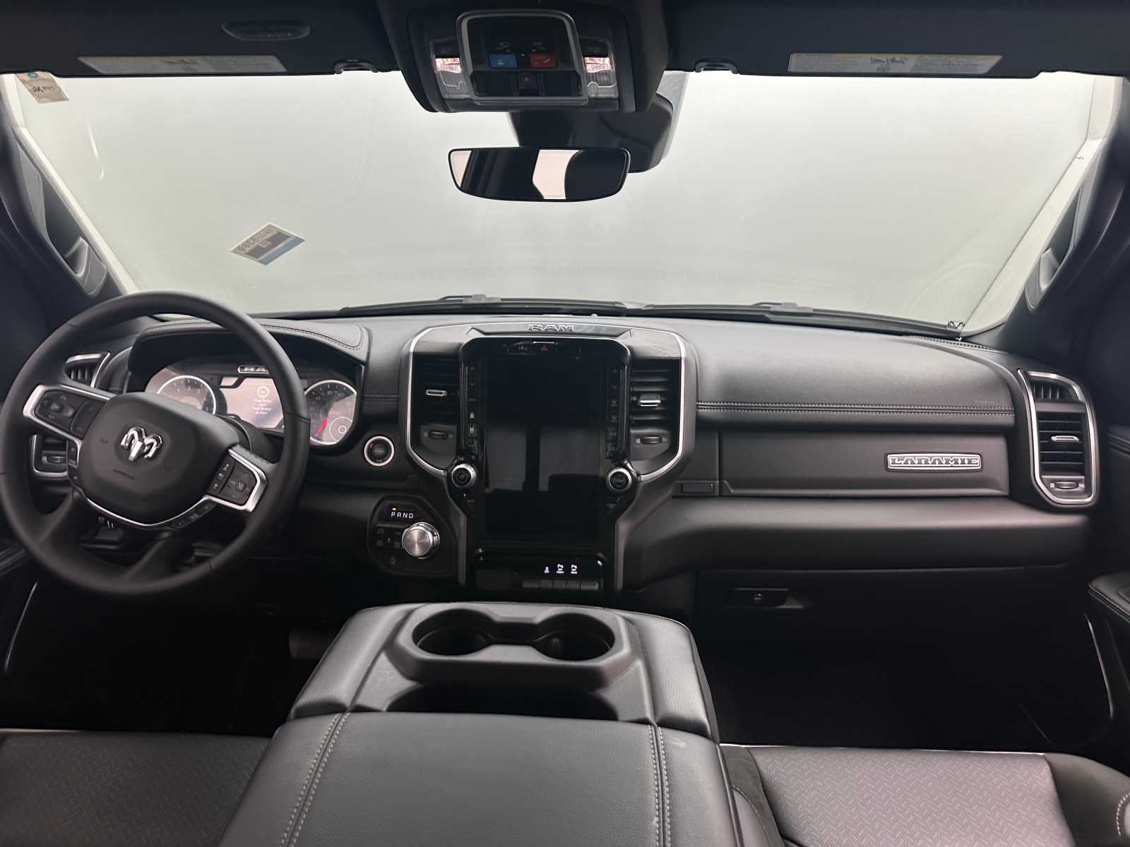 Thumbnail: 2025 RAM 1500 - 3