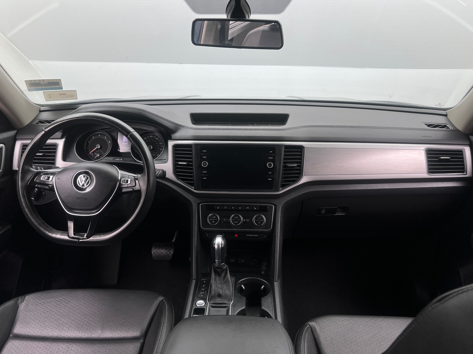 Thumbnail: 2019 Volkswagen Atlas - 2