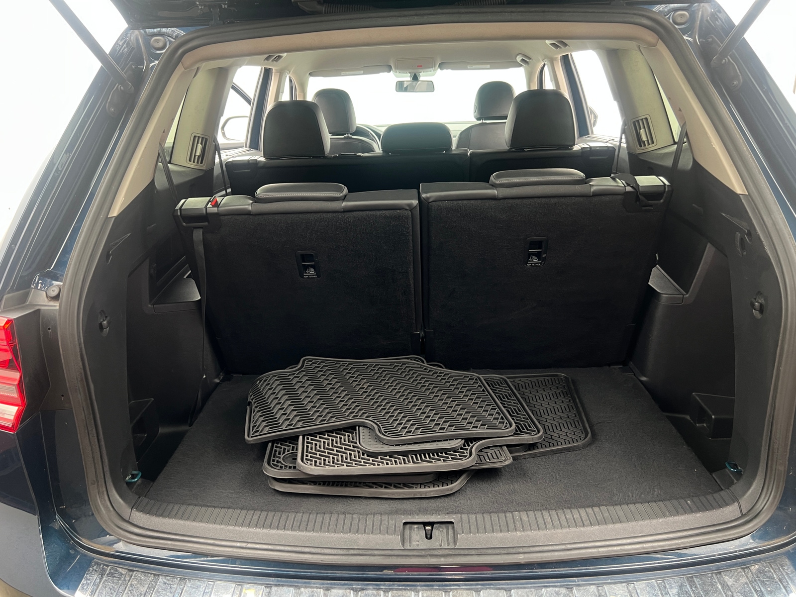 Thumbnail: 2019 Volkswagen Atlas - 6