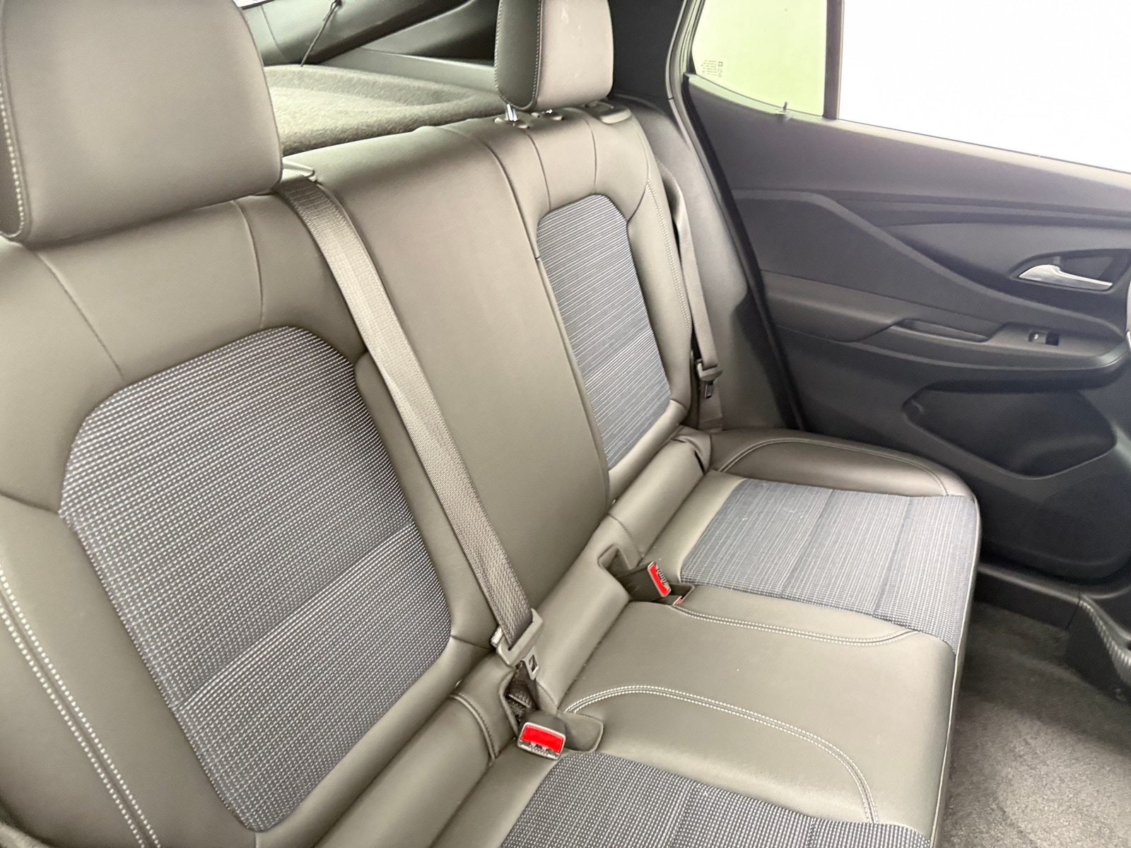 Thumbnail: 2025 Buick Envista - 6