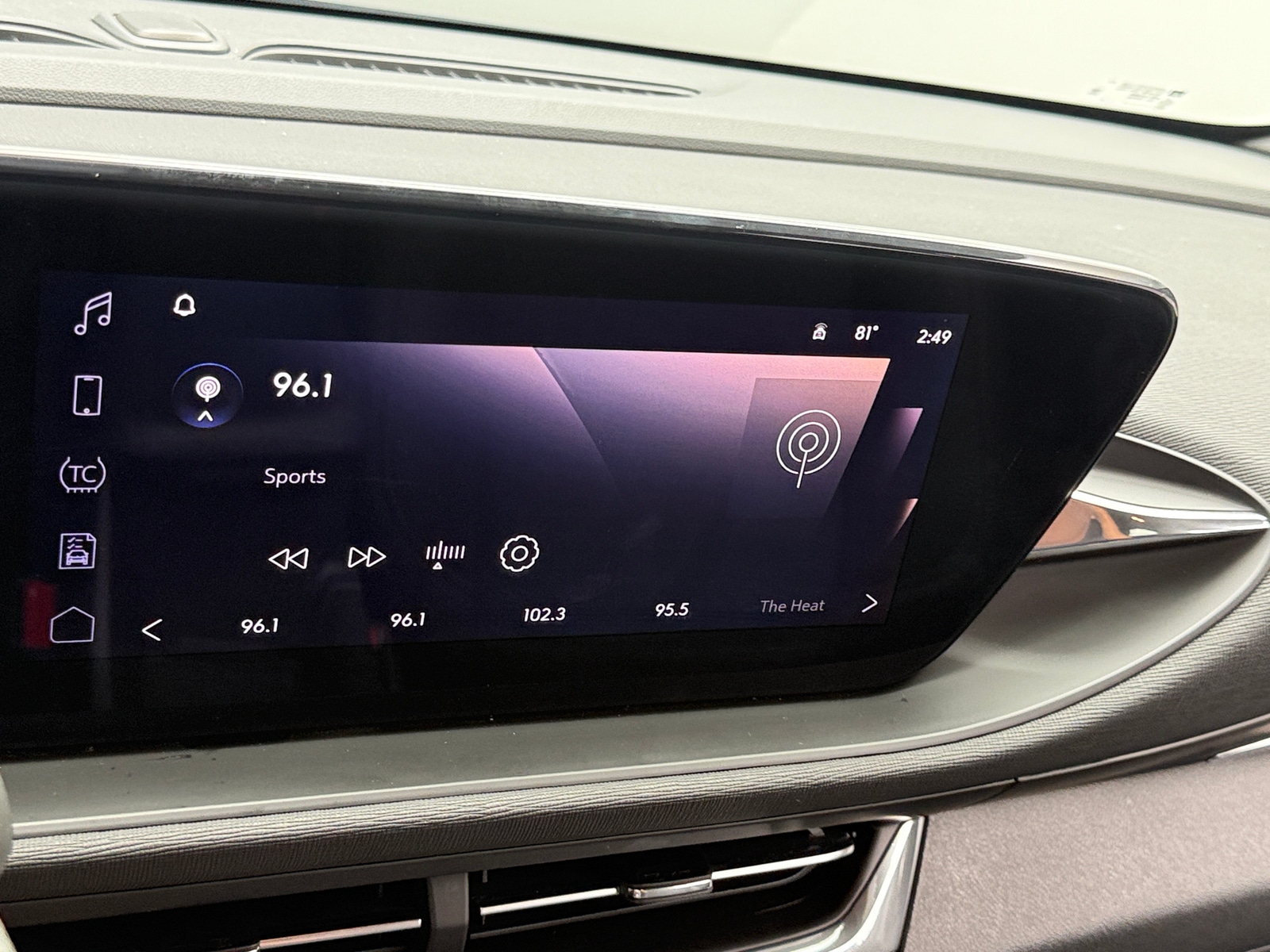 Thumbnail: 2025 Buick Envista - 4