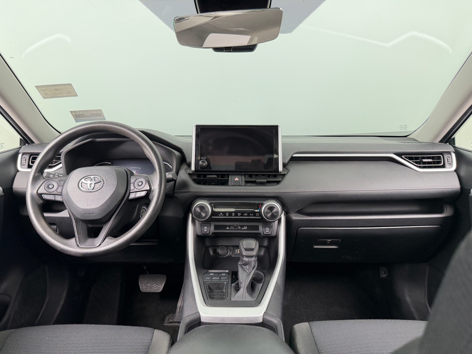 Thumbnail: 2024 Toyota RAV4 - 3