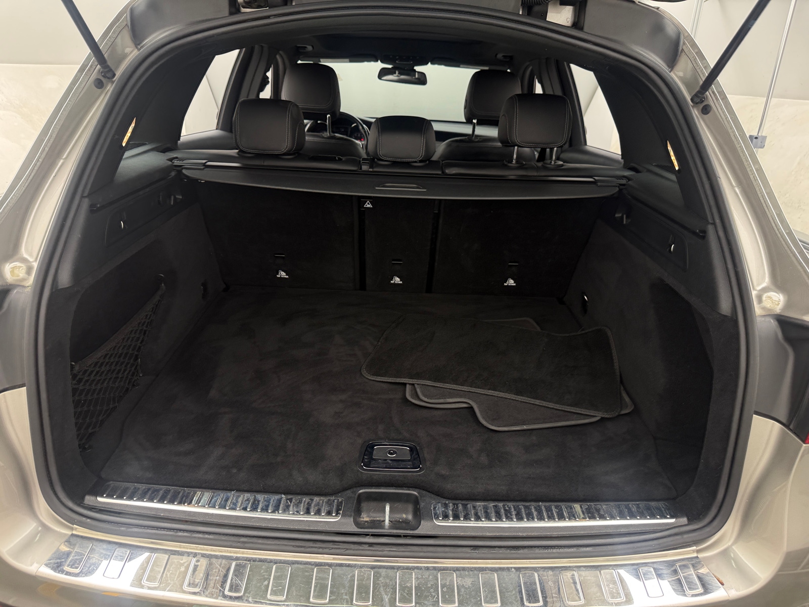 Thumbnail: 2019 Mercedes-Benz GLC - 6