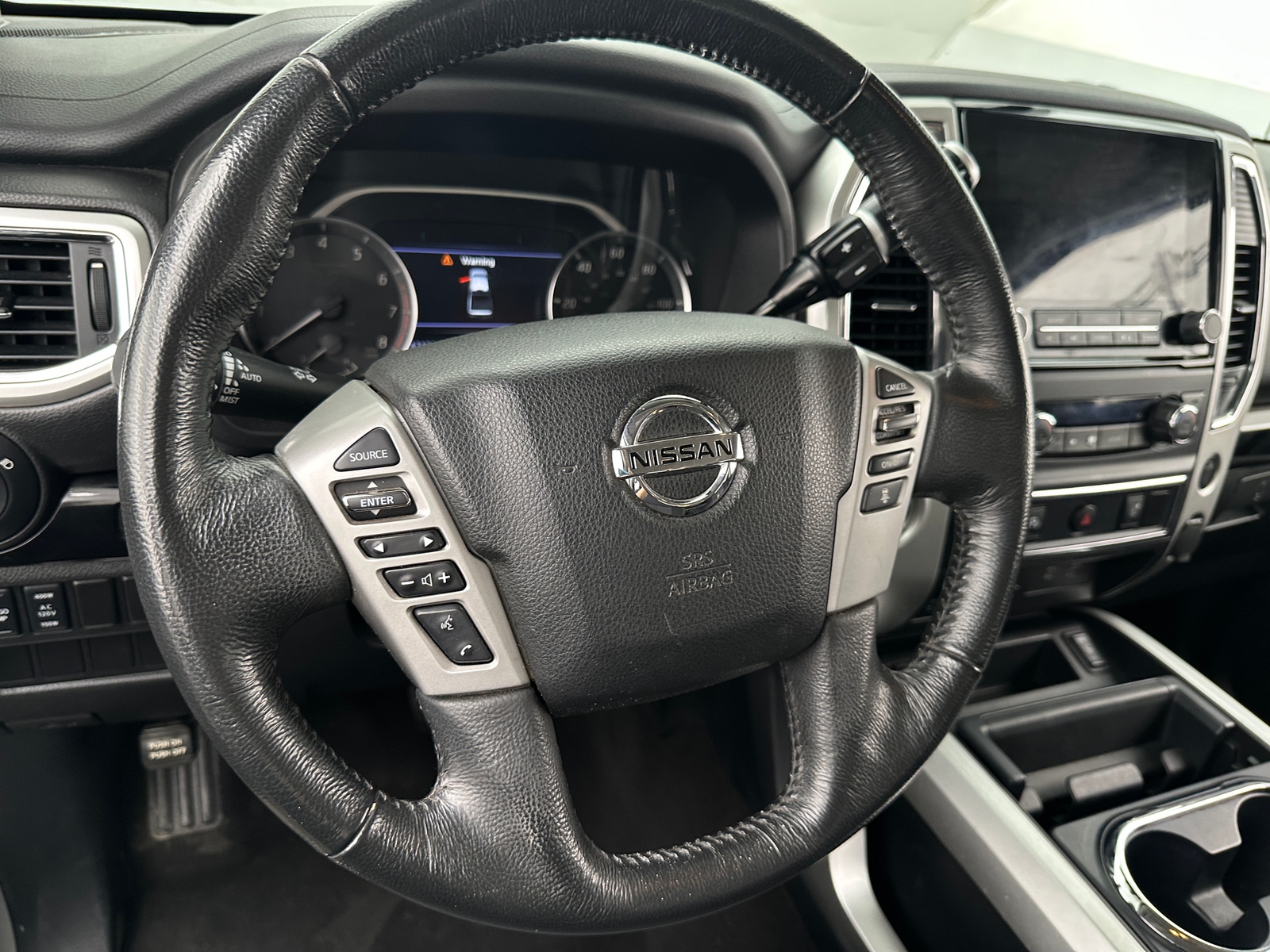 Thumbnail: 2020 Nissan Titan - 5