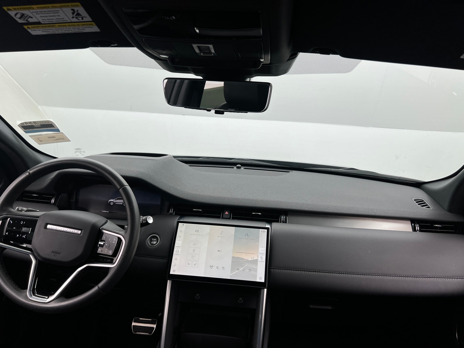 Thumbnail: 2024 Land Rover Discovery Sport - 2