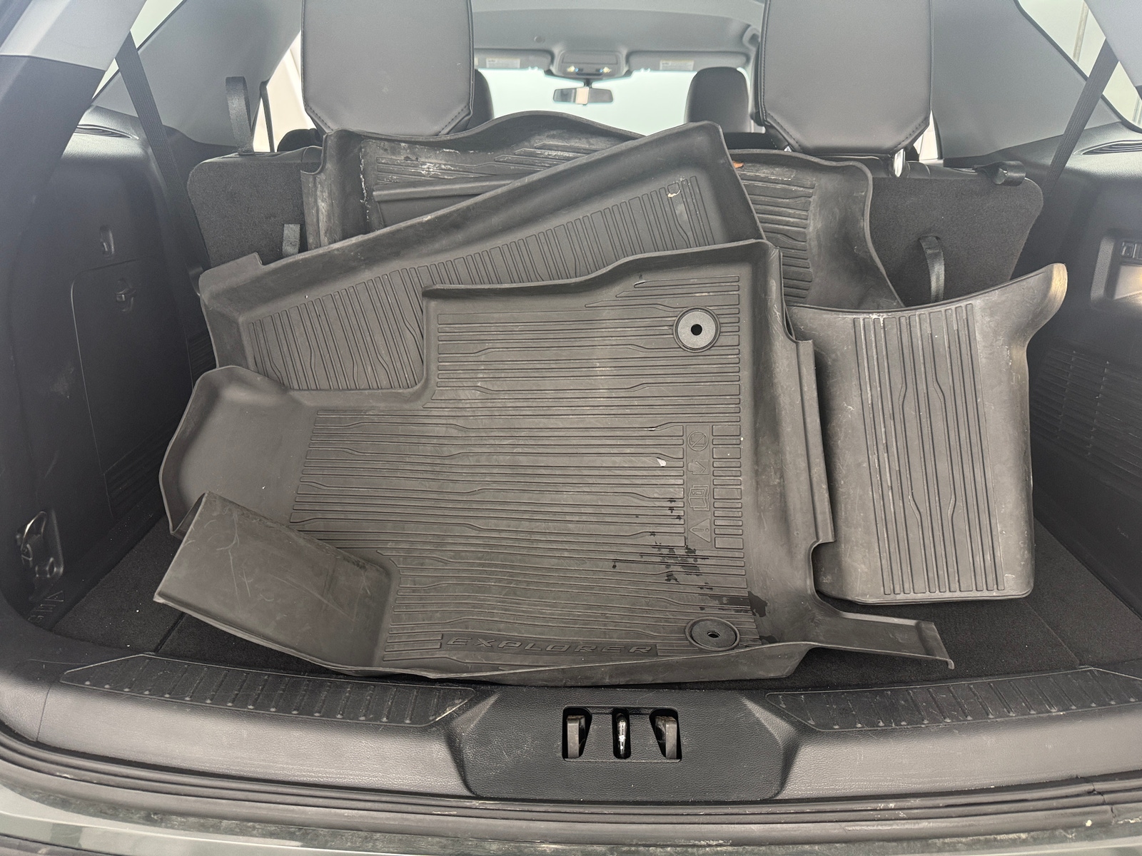 Thumbnail: 2021 Ford Explorer - 6