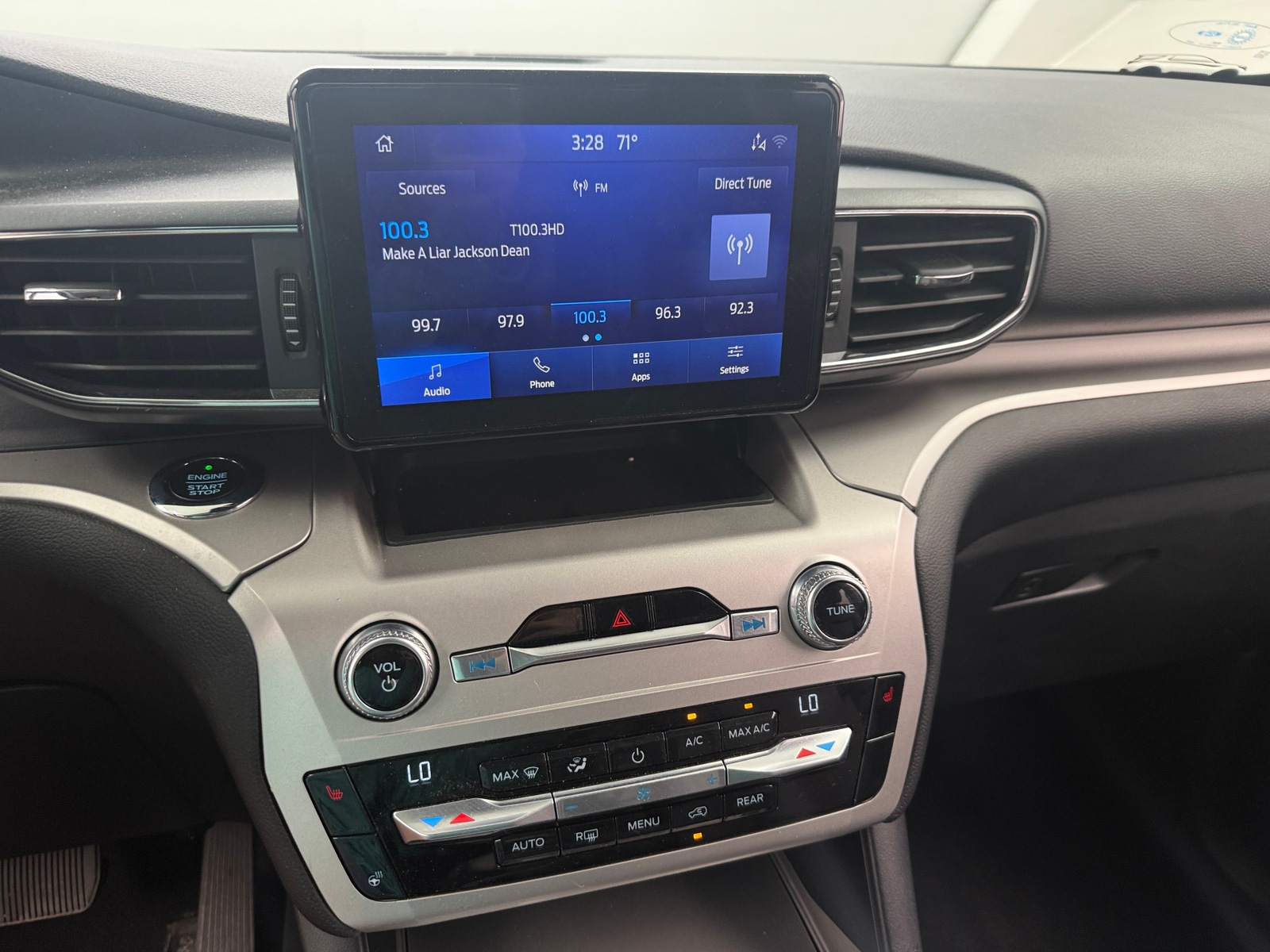 Thumbnail: 2021 Ford Explorer - 3