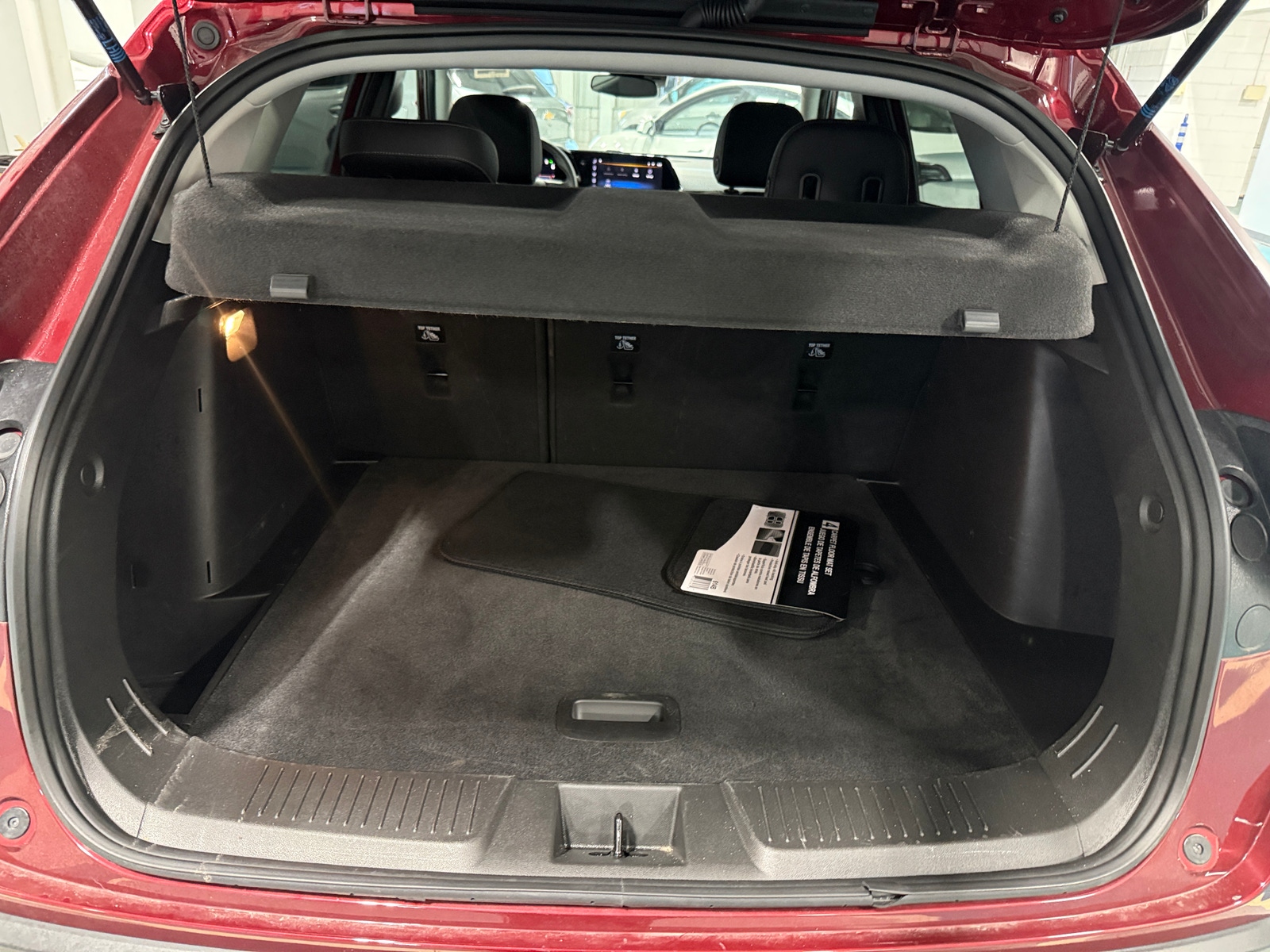 Thumbnail: 2025 Chevrolet Trax - 7