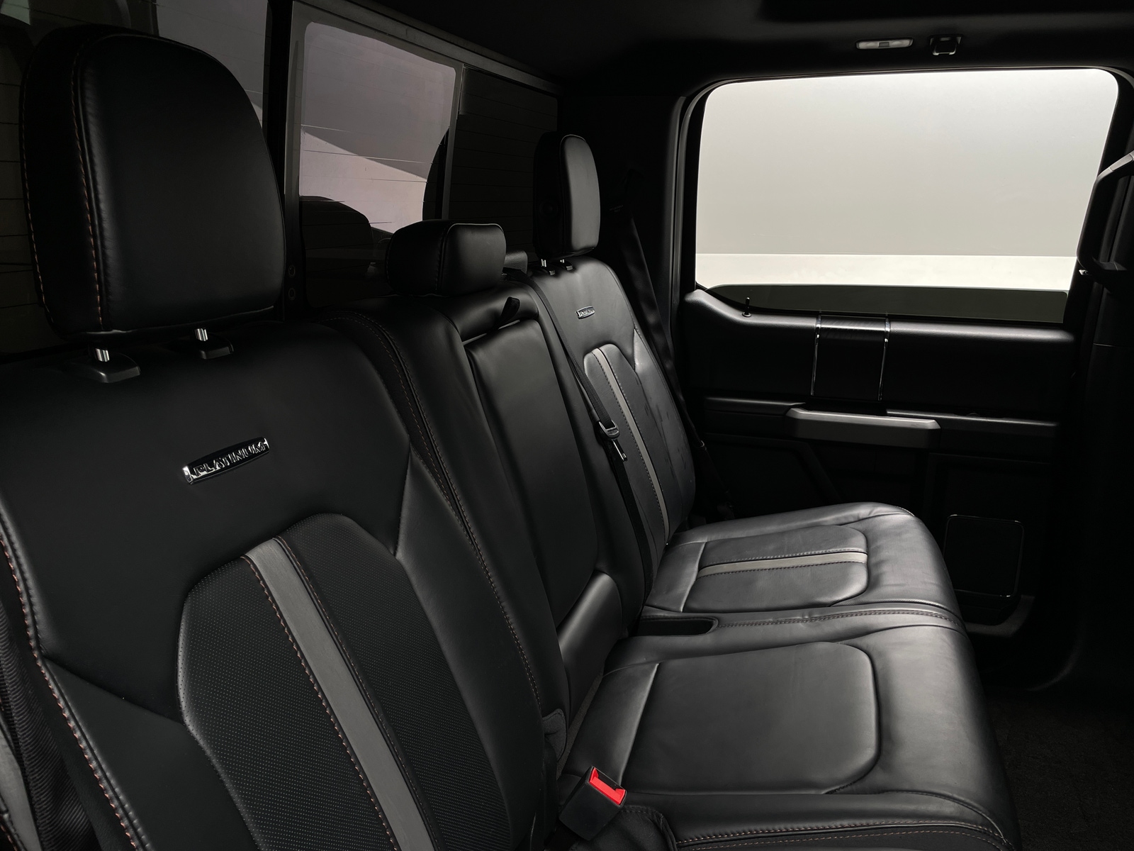 Thumbnail: 2018 Ford Econoline - 5