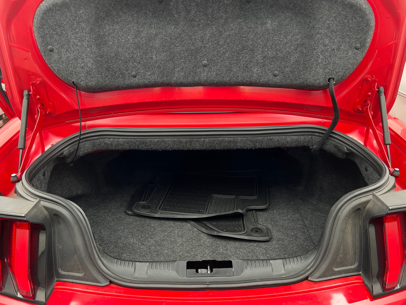 Thumbnail: 2020 Ford Mustang - 5