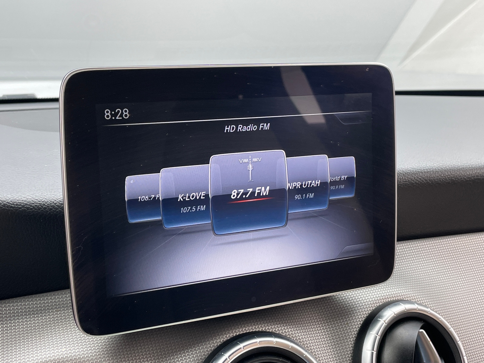 Thumbnail: 2019 Mercedes-Benz CLA - 3